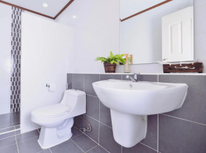 The Tamnan Pattaya Hotel & Resort