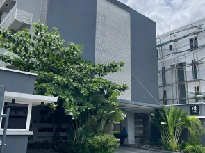 Boardroom Apartments