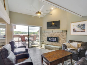 Boat Slip & Pools: Waterfront Osage Beach Condo!