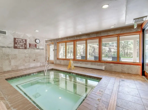 2 Mi to Beach: Inviting Incline Village Escape