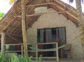Mbuyuni Beach Village - Bungalows