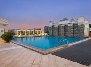 voco Guangzhou Shifu by IHG