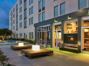 Aloft San Antonio Airport
