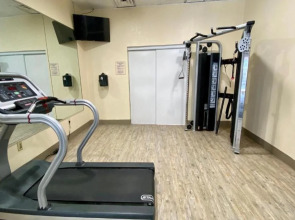 Floridian Express Hotel