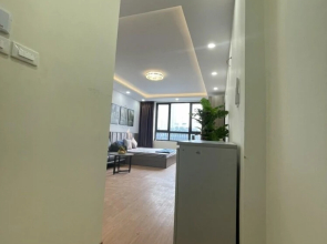 Sunny Apartment 87 Nguyen Khang