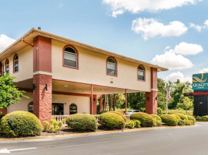 Quality Inn & Suites Orlando Airport