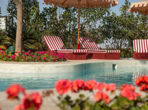 The Red GiGi Residence