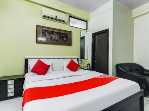 OYO 82143 Green Park Sapan