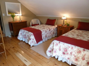 Hathaways Cottage