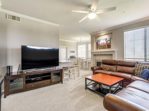 Pool Access, Near Spring Training! Mesa Retreat
