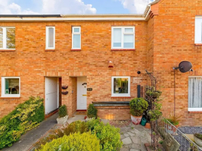 Cosy 2BR Home Near Milton Keynes Centre