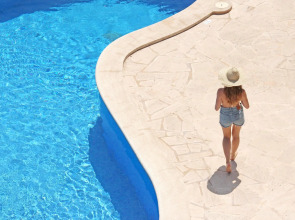 Aparthotel Niu d´Aus