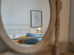 Breeze 1BD Apartment by BluPine