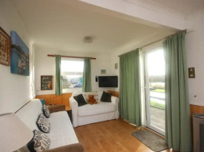 10A Medmerry Park 2 Bedroom Chalet