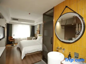 Yunting Hotel (Bayannur Linhe District Victoria Mall)