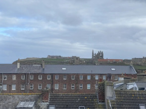 LilyRose Hotel