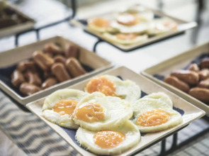 Blu Monkey Pooltara Krabi Hotel and Villas