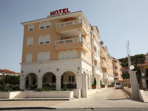 Hotel Trogir Palace