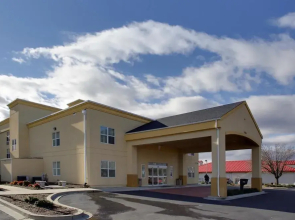 La Quinta Inn & Suites Lexington Park - Patuxent