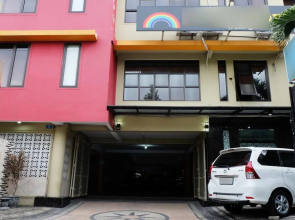 D' Rainbow Guest House