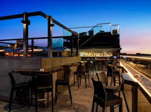 Отель Golden Tulip Rome Piram