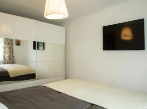 Beautiful family house 5 min away from Amsterdam