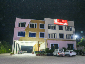 Capital O 5752 Tuma Park Adityaz
