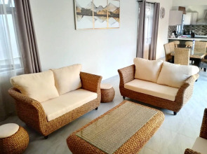 Villa With 3 Bedrooms in Pointe aux Canonniers, With Private Pool, Enc