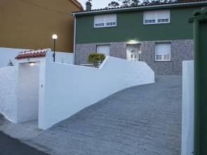 102177 -  House in Muros