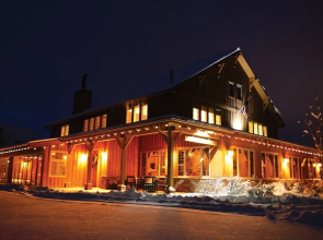 Gallatin River Lodge