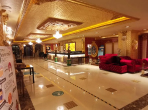 Rita Resort and Residence