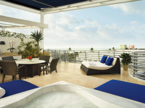 Z Ocean Hotel, Classico a Sonesta Collection