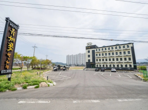 Yangyang Yuchaekkotyanggicheoreom