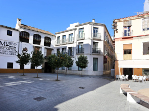 Cozy and Bright Málaga Center
