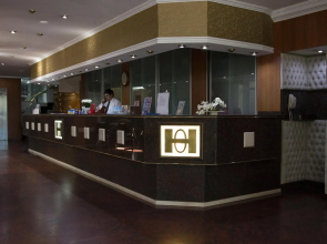 Hotel Orly
