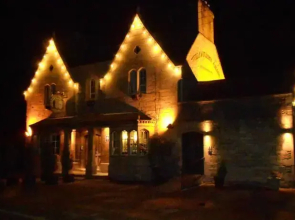 The Willoughby Arms
