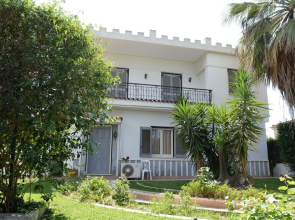 Paralia Patras - White Castle