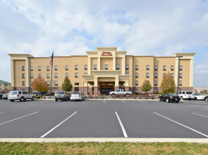Hampton Inn & Suites Muncie