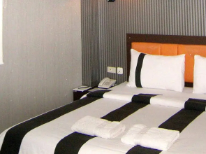 Harmony In Hotel