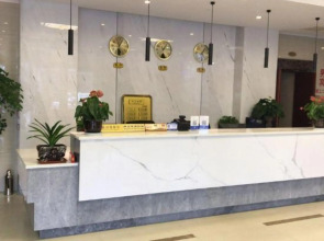 Golden Ocean Hotel