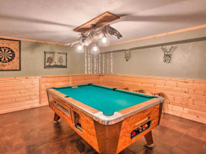 Angel Fire Cabin w/ Game Room ~ 4 Mi to Ski Resort