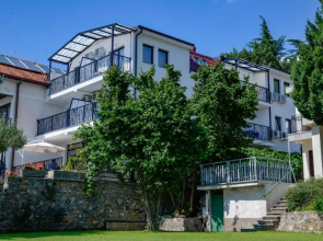 Guest House Sandra Lagadin