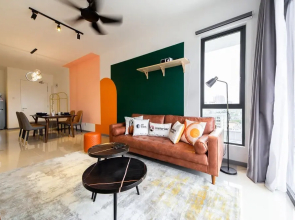 United Point Residence by Sleepy Bear