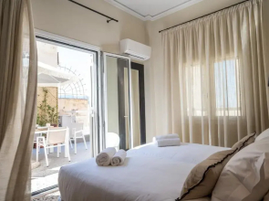 Sofias LemonTree Family House