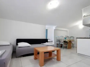 City Pool Apartments Novalja