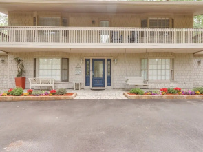 House w/ Private Pool Inside Sea Pines Resort!