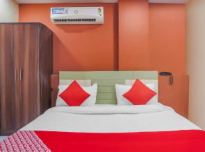 OYO Flagship 69446 Shri Drona Hotel