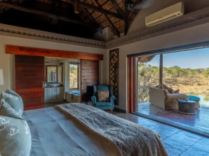 Sunbirds Oasis Lodge