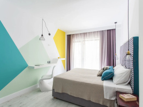Blue Bottle Boutique Hotel