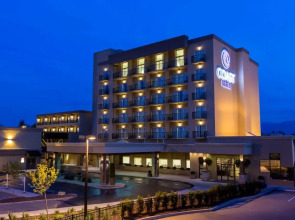 Coast Capri Hotel